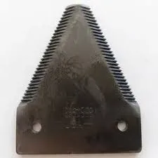 NAVAJA TRIANGULAR PARA SEGADORA NEW HOLLAND